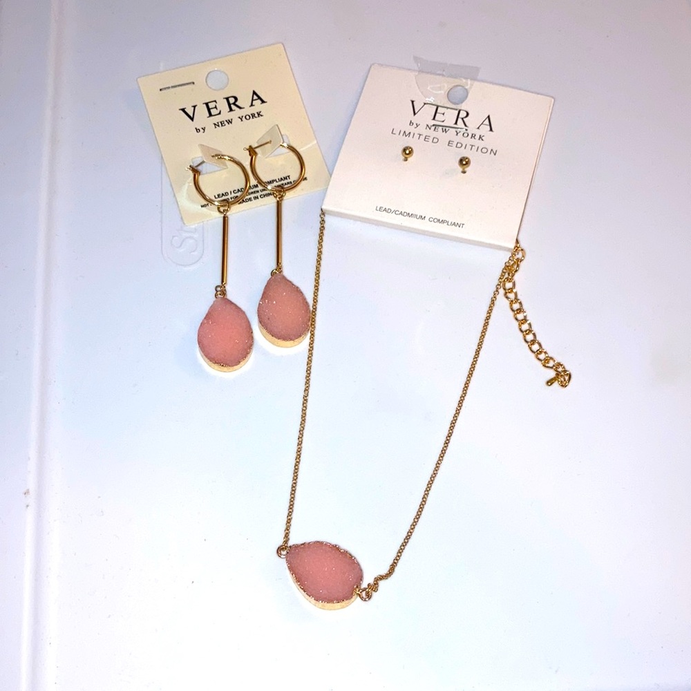 Pink earrings & necklace